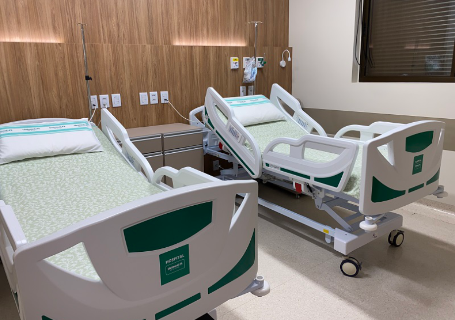 Quarto de internação do Hospital Unimed Vale do Caí